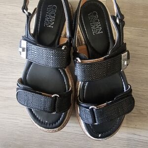 Crown Vintage Black Woven Strap Sandals